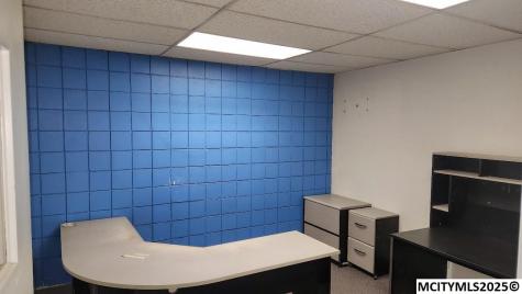 4499 4th Street SW Mason City IA 50401