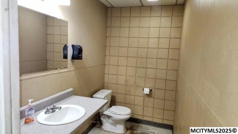 4499 4th Street SW Mason City IA 50401