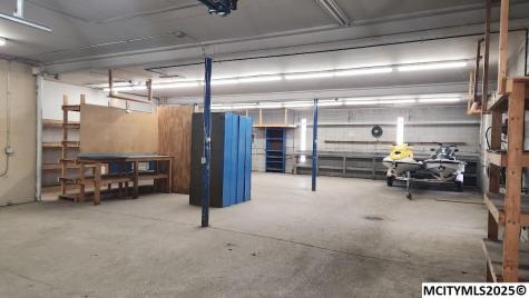 4499 4th Street SW Mason City IA 50401