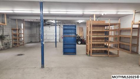 4499 4th Street SW Mason City IA 50401