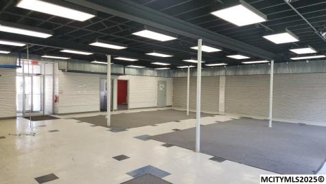 4499 4th Street SW Mason City IA 50401