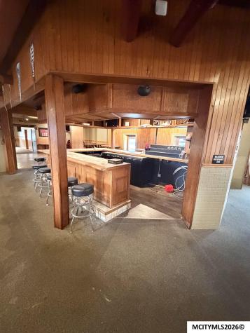 125 1st SE Mason City IA 50401