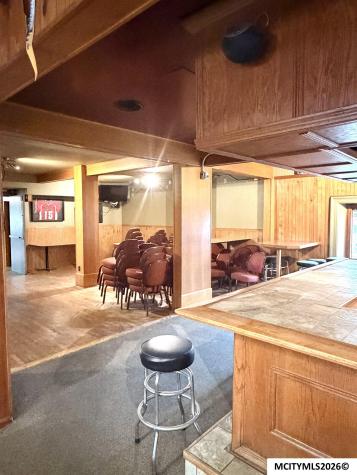 125 1st SE Mason City IA 50401