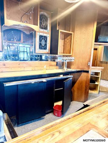 125 1st SE Mason City IA 50401