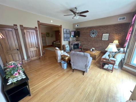 721 Main Osage IA 50461