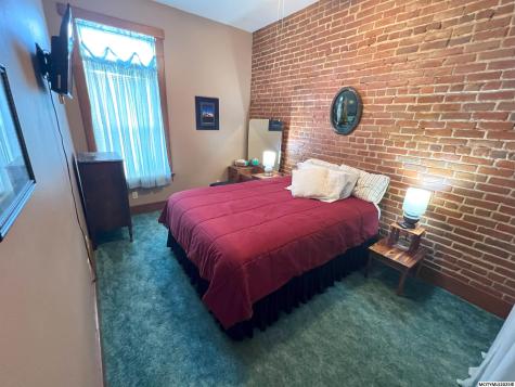 721 Main Osage IA 50461