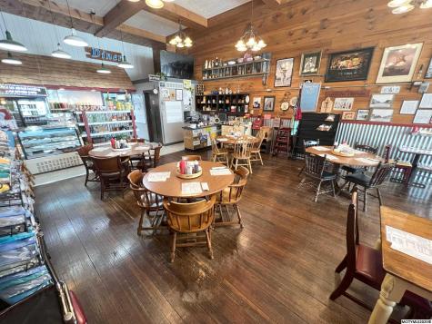 721 Main Osage IA 50461