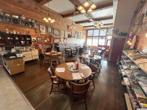 721 Main Osage IA 50461