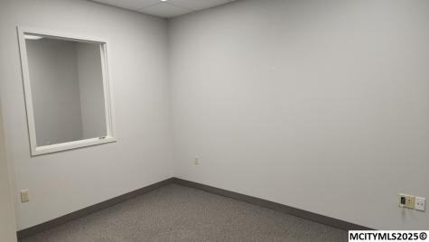 202 1st SE Mason City IA 50401