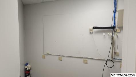 202 1st SE Mason City IA 50401