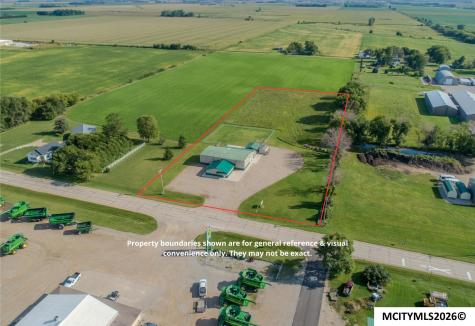 1809 Central Avenue Northwood IA 50459