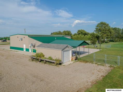 1809 Central Avenue Northwood IA 50459