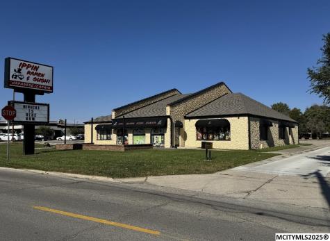 2960 4th SW Mason City IA 50401