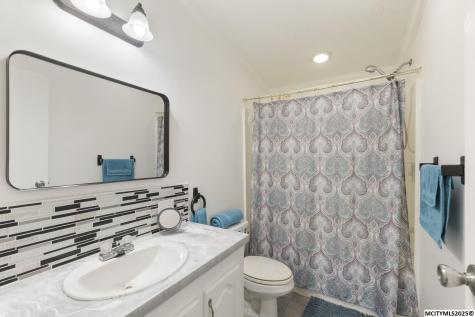 815 N 40th Street Clear Lake IA 50428
