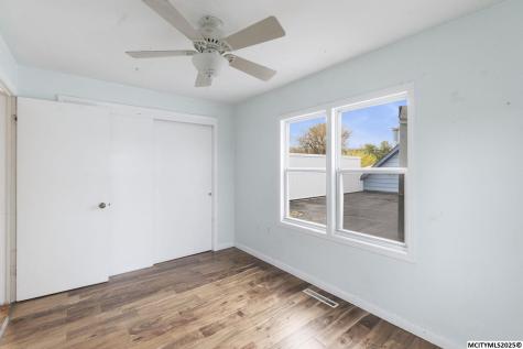 815 N 40th Street Clear Lake IA 50428