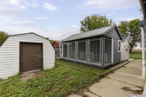 815 N 40th Street Clear Lake IA 50428
