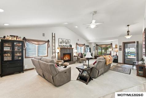 1441 Birch Drive Mason City IA 50401