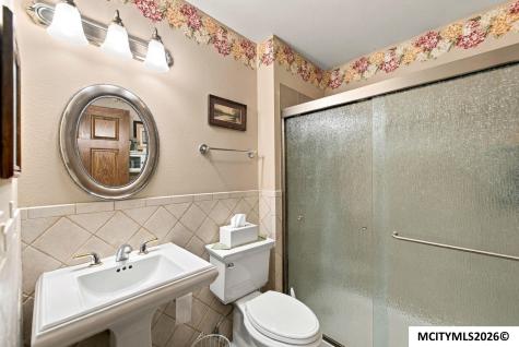 1441 Birch Drive Mason City IA 50401