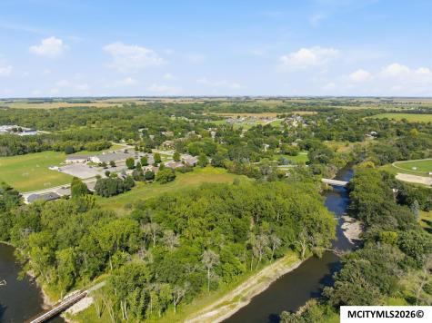 1441 Birch Drive Mason City IA 50401