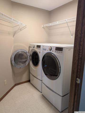 17 Plaza Drive Clear Lake IA 50428