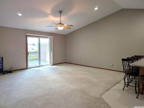 17 Plaza Drive Clear Lake IA 50428