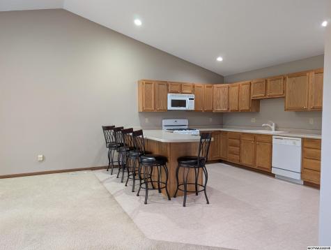 17 Plaza Drive Clear Lake IA 50428