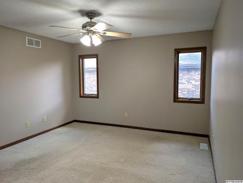 17 Plaza Drive Clear Lake IA 50428