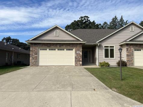 1416 N Kentucky Mason City IA 50401