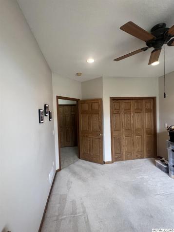 1416 N Kentucky Mason City IA 50401