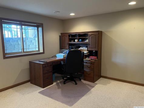 1416 N Kentucky Mason City IA 50401