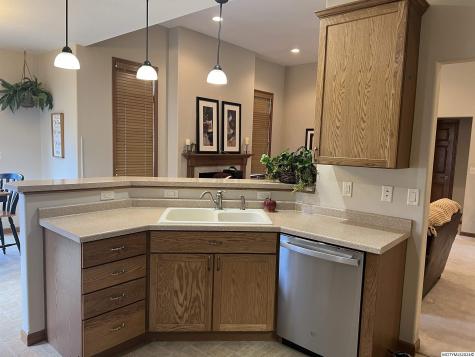 1416 N Kentucky Mason City IA 50401