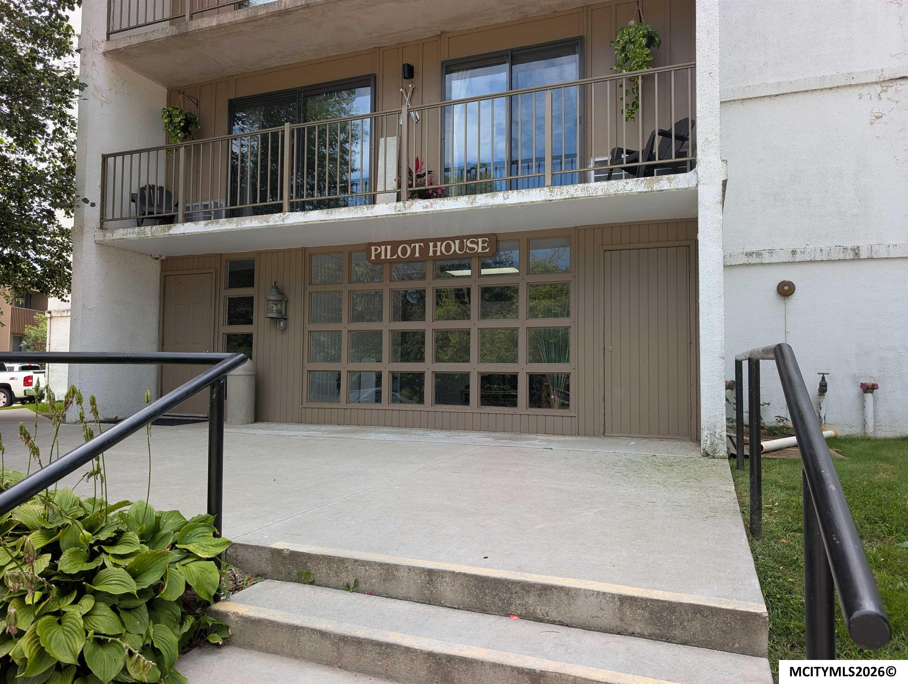 2700 N Shore Drive Clear Lake IA 50428