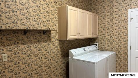 335 S Pennsylvania Avenue Mason City IA 50401