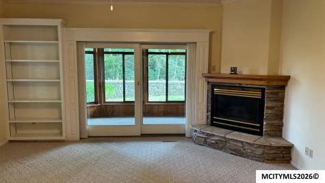 335 S Pennsylvania Avenue Mason City IA 50401