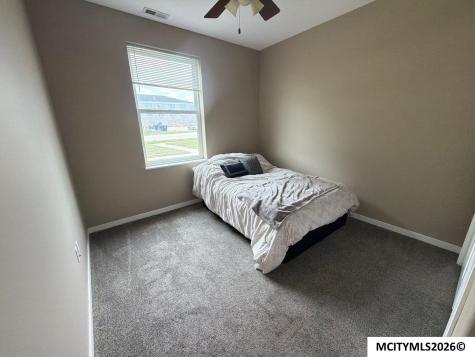 406 4th Street SW Mason City IA 50401