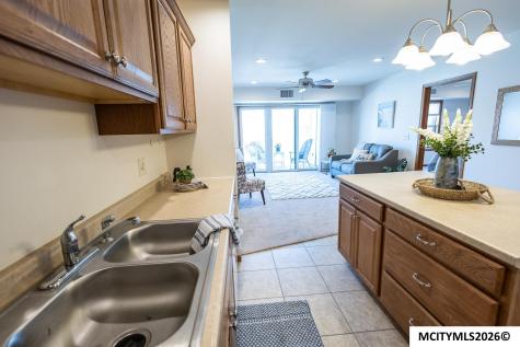 809 7th Ave N #211 Clear Lake IA 50428