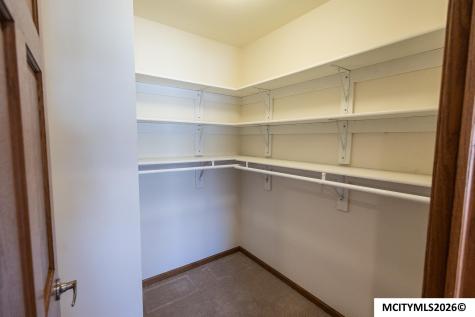 809 7th Ave N #211 Clear Lake IA 50428