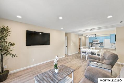 630 Briarstone Drive Mason City IA 50401