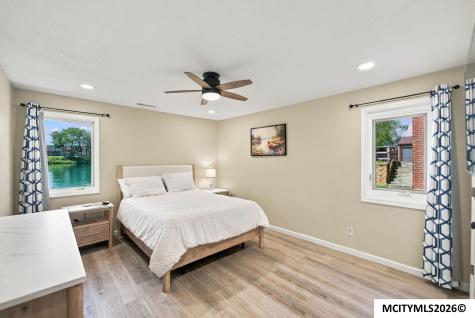 630 Briarstone Drive Mason City IA 50401