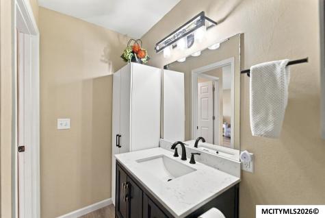 630 Briarstone Drive Mason City IA 50401