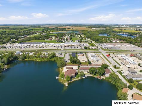 630 Briarstone Drive Mason City IA 50401