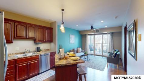 809 7th Ave N #212 Clear Lake IA 50428