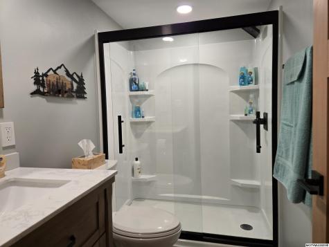 2700 N Shore Drive #E-15A Clear Lake IA 50428