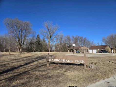 2700 N Shore Drive #E-15A Clear Lake IA 50428