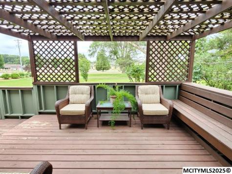 1 Asbury Court Mason City IA 50401