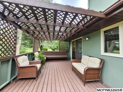 1 Asbury Court Mason City IA 50401