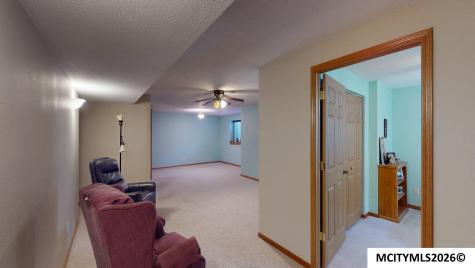 20 E Venetian Drive Clear Lake IA 50428