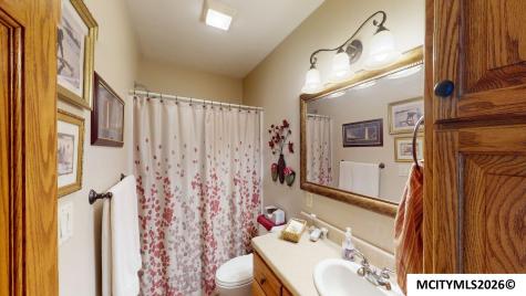 20 E Venetian Drive Clear Lake IA 50428