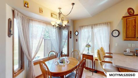 20 E Venetian Drive Clear Lake IA 50428