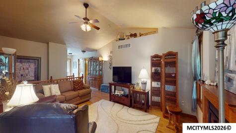 20 E Venetian Drive Clear Lake IA 50428